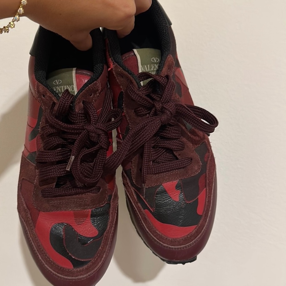 VALENTINO SNEAKERS